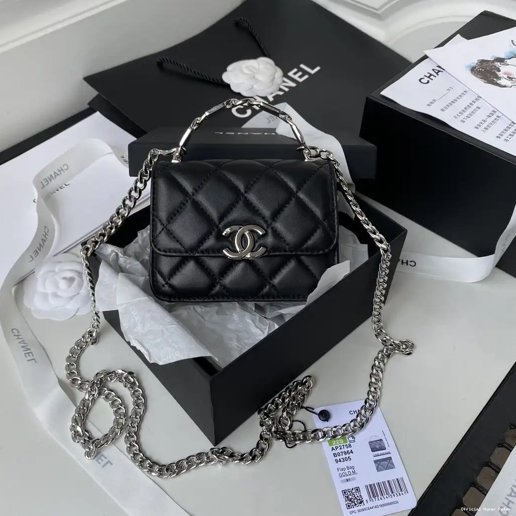 CHANEL WITH CHAIN CHANELUTCH 0703
